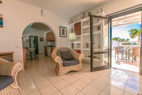 Villa Michelle - Lh114 By Villas Now Ltd