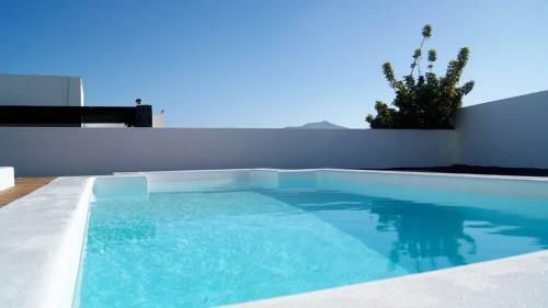Villa Miramar C8 With Private Heated Pool Wifi Air-conditioning