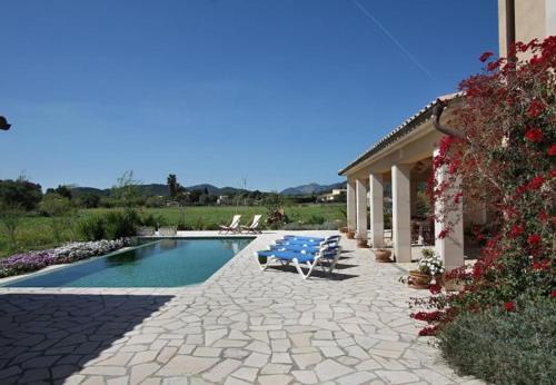 Villa In Pollenca Sleeps 6 Includes Swimming Pool Air Con And Wifi 8
