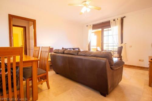 (Har002) Sea View Apartment 200m To Beach