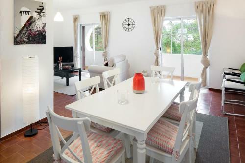 Apartamento Vale De Covo