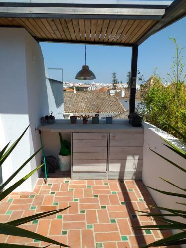 Hostal Calcada Guesthouse