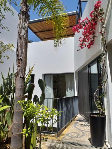 Hostal Calcada Guesthouse