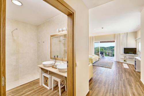 Hotel Rural Quinta Do Marco - Nature & Dining