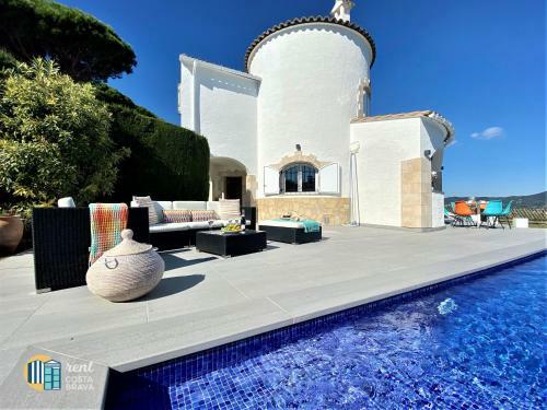Villa Saramel