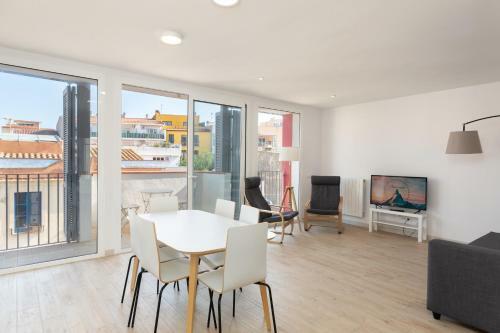 Hauzify I Apartaments Winds