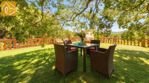 Sant Genis de Palafolls Villa Sleeps 10 Pool Wifi