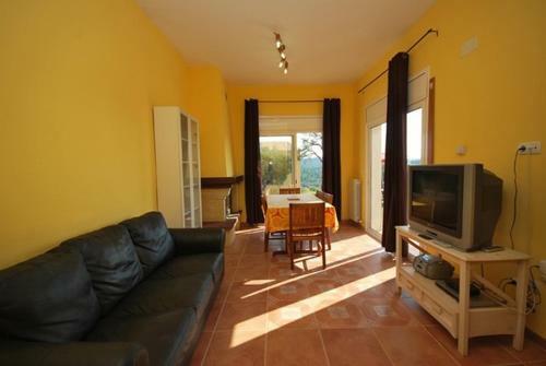 Villa In Santa Ceclina Sleeps 6 Includes Swimming Pool 4