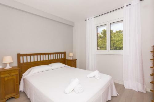 Apartamento Homeholidaysrentals Regard