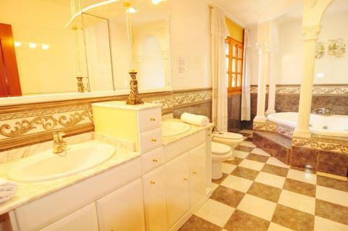 Villa Homeholidaysrentals Corinne