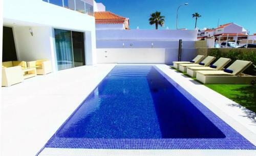 Blue Lagoon Villa