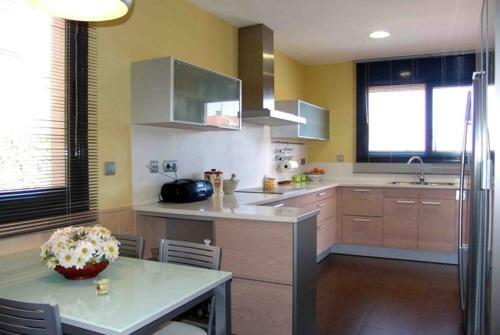 Sant Salvador Villa Sleeps 9 Pool