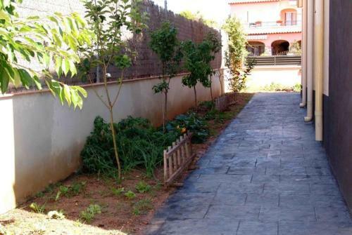 Sant Salvador Villa Sleeps 9 Pool