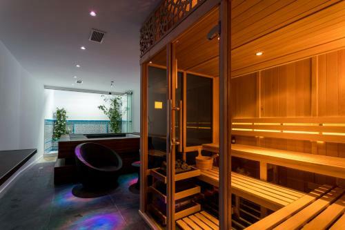 Unique House - Private Spa&pool -stayinseville