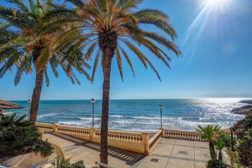 La Marina Sea Front Apartment By Hello Apartments Sitges