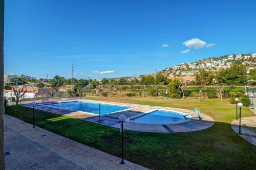 La Marina Sea Front Apartment By Hello Apartments Sitges