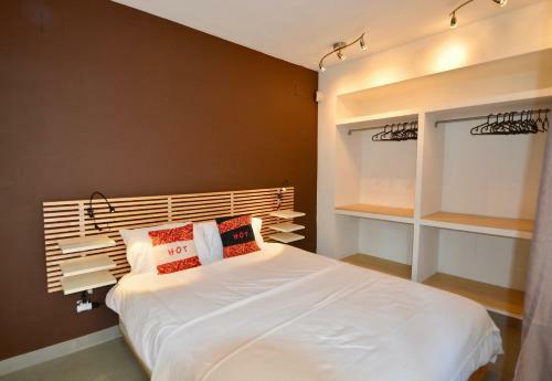 Pascal Spacious Apartment With Terrace