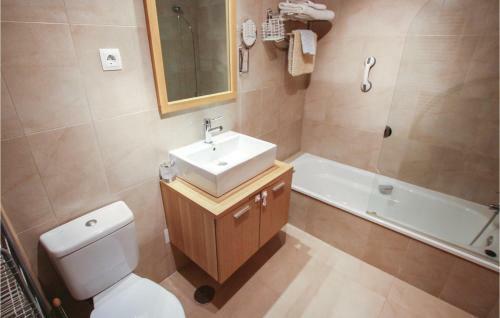 Two-bedroom Apartment In Sucina