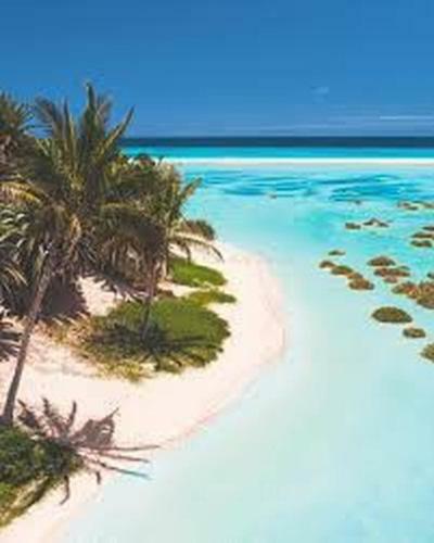 Apartment With Private Pool And Close To The Beach