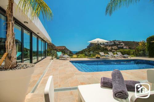 Abahana Villas Sea Happiness