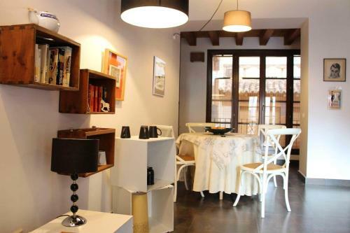 Apartment With One Bedroom In Toledo With Wifi