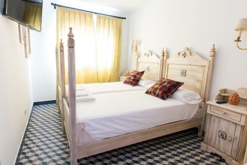 Hotel Hostal La Plaza Tolox