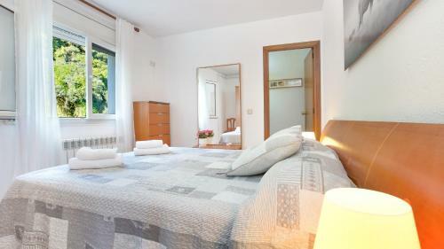 Apartamento Tordera Villa Sleeps 8 With Pool And Wifi