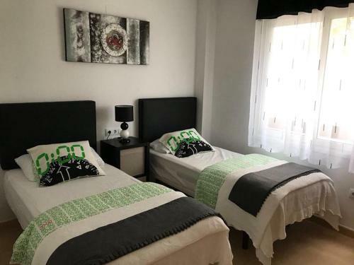 Las Terrazas de La Torre 2 Bedroom Apartment - Siska