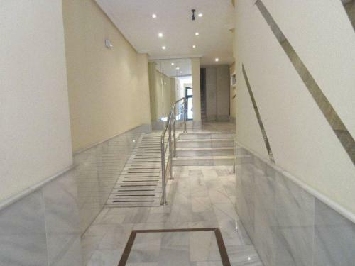 Nice Apartment Downtown - 15 Minutes From The Sea