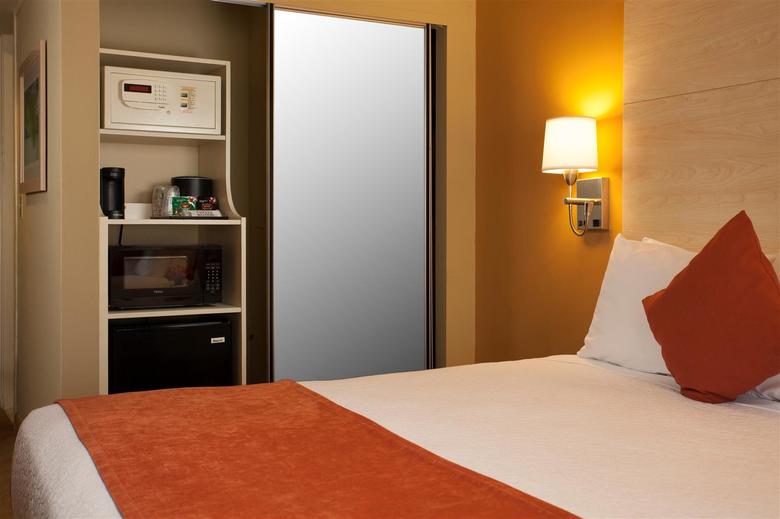 Hotel Best Western Plus Condado Palm Inn & Suites