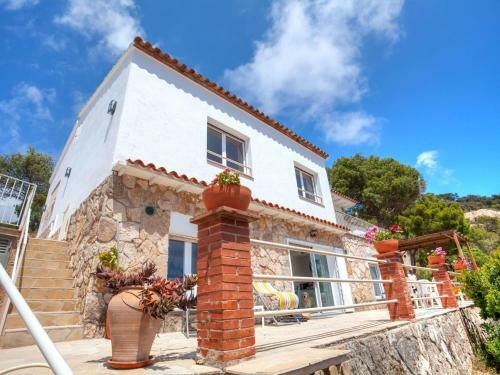 Holiday Home Bona