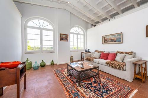 Trebeluger Villa Sleeps 14 With Pool And Air Con