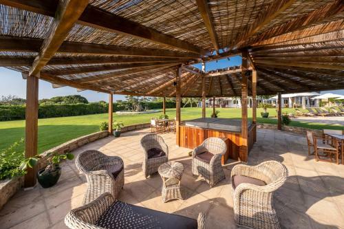 Trebeluger Villa Sleeps 14 With Pool And Air Con