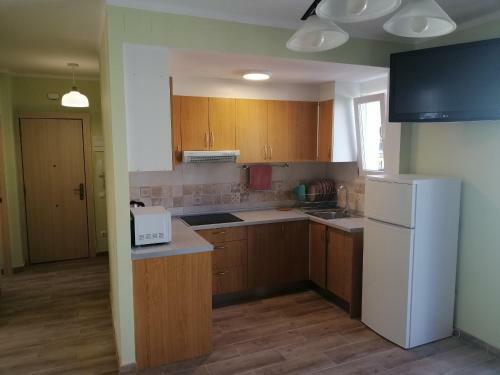 Apartament Cid Close To Metro And Park