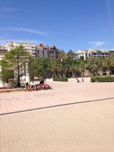 Quiet 3-bed Apartment In Valencia City