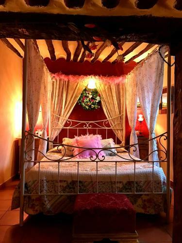 Hostal Room In Lodge - Romantic Getaway To Cuenca The Fifth