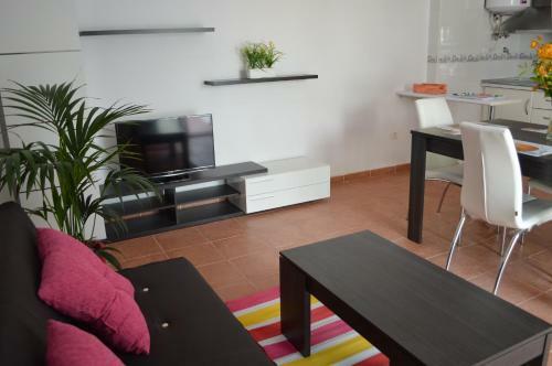 Ground Floor Apartment In Vera Playa, Private Patio, West Facing