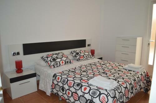 Ground Floor Apartment In Vera Playa, Private Patio, West Facing