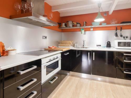 Peaceful Apartment In Vielha With Swimming Pool
