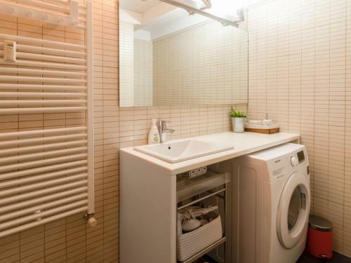 Peaceful Apartment In Vielha With Swimming Pool