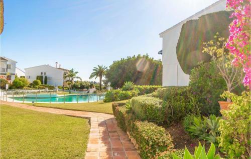 Nice Apartment In Benahavis With Wifi And 2 Bedrooms