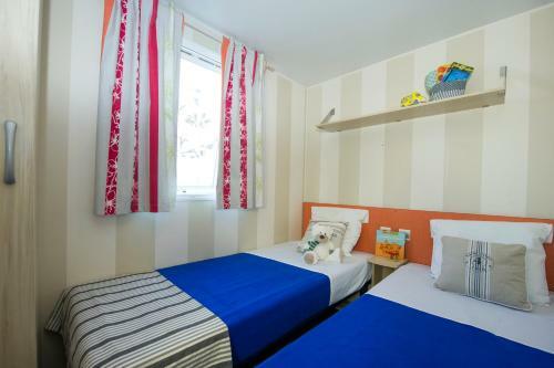 Vacanceselect Mobil Homes Camping Castell D'aro
