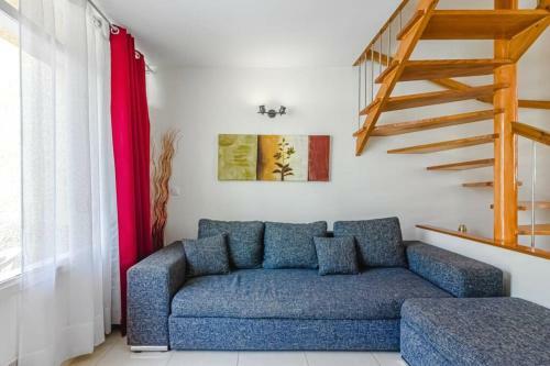 Nice 2 Level Apartment, El Cortijo, Las Americas La45