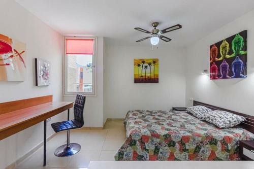 Nice 2 Level Apartment, El Cortijo, Las Americas La45