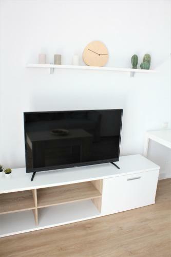Superb Seaview Apartment In Playa de Las Americas