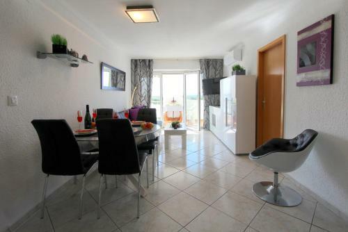 Apartamento Leon Inmo Delta Muga 5/52 - 15236
