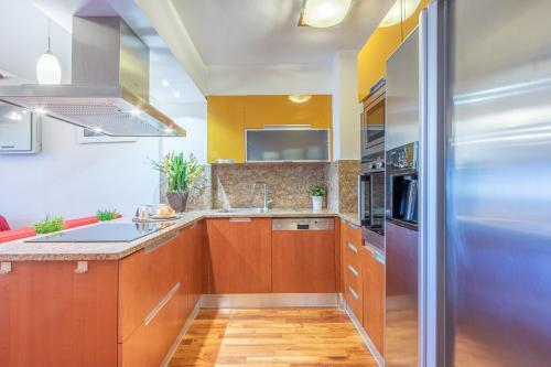 Apart-rent Duplex Port Grec 5�