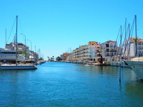 Apartment Port Salins