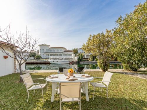 Holiday Home Residencia Mar�tima