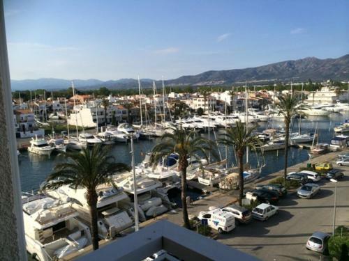 Apartamento Estudio Vistas Marina Y Mar Ref 295